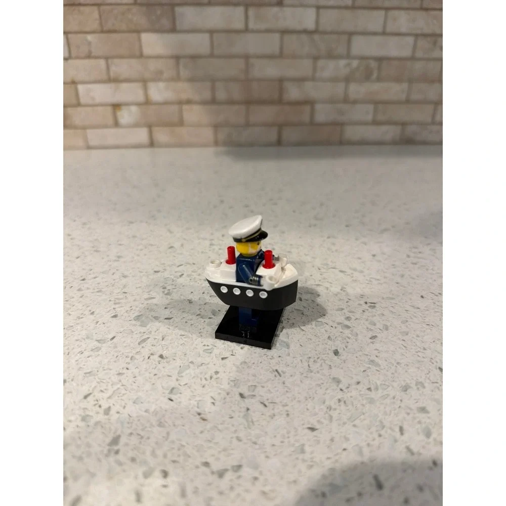 LEGO Ferry Captain Collectible Minifigure Series 23 CMF 71034 Figure Boat